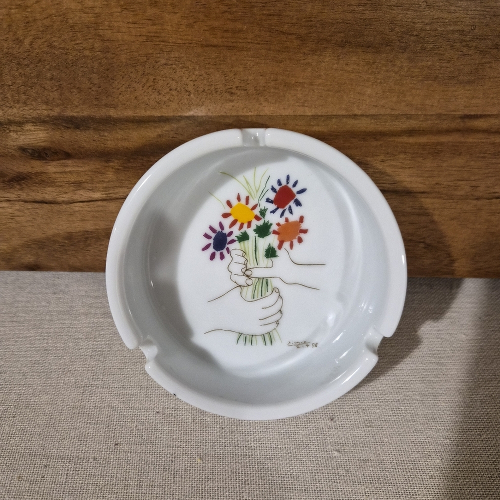 Pablo Picasso Porcelain Ashtray Barcelona Spain